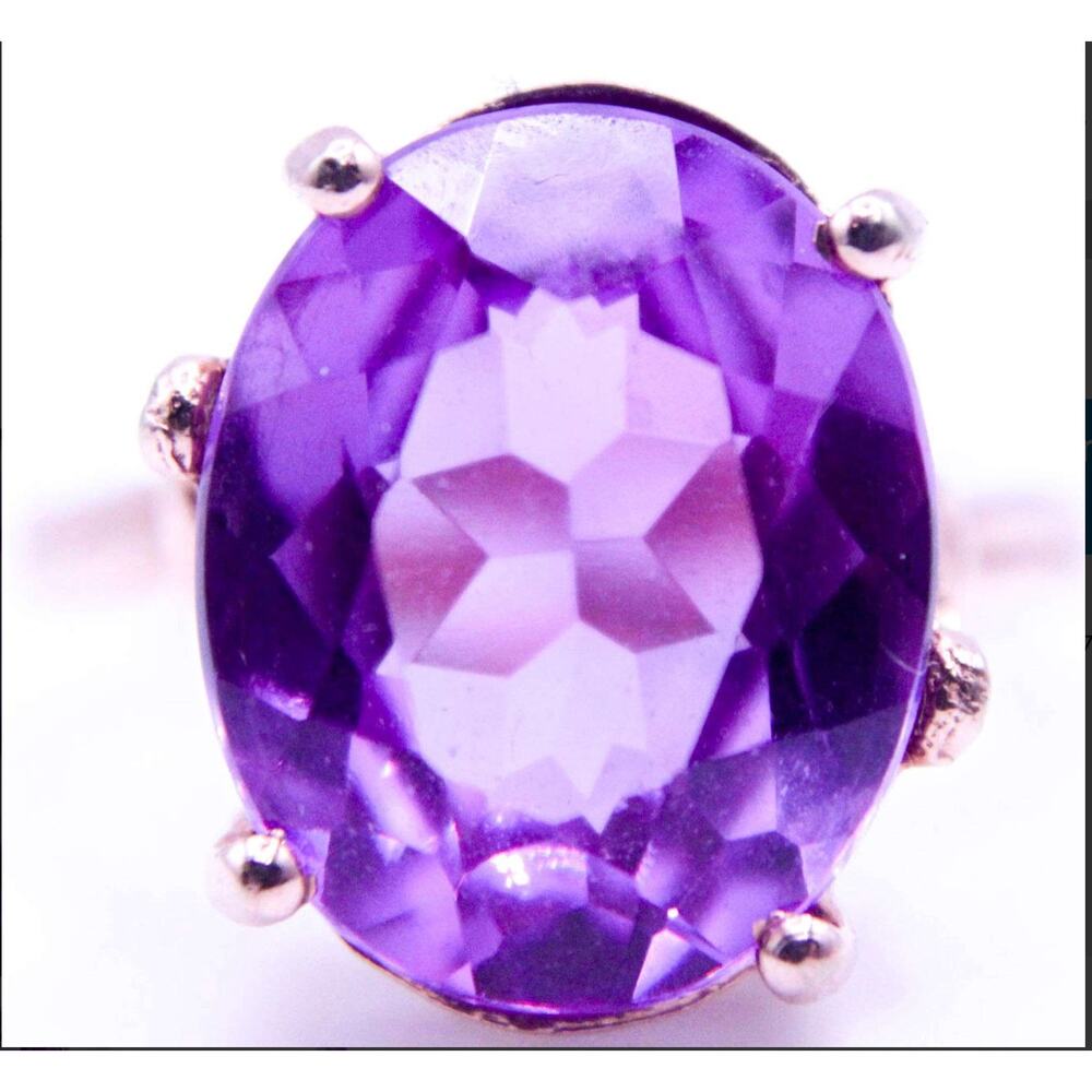 Stunning 12 Carat Violet Pink Oval Sapphire And Gilt Sterling Silver Ring Sz. 8